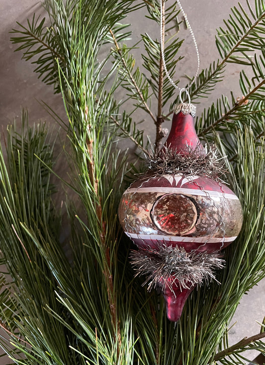 Retro Glass Ogee bauble
