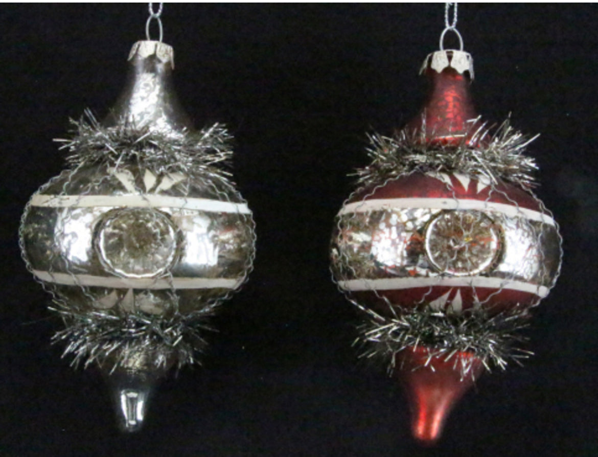 Retro Glass Ogee bauble