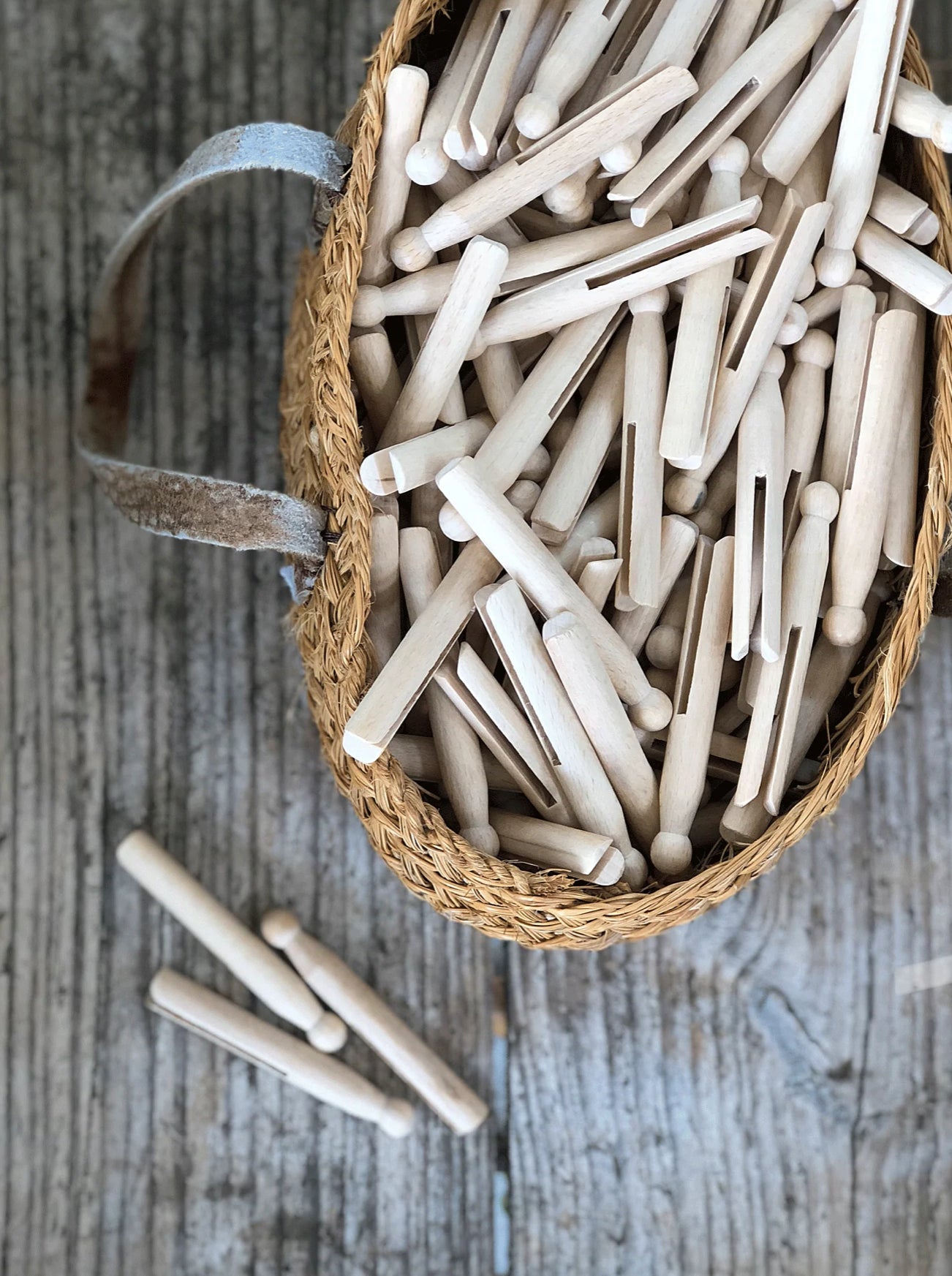 Dozen Dolly Pegs