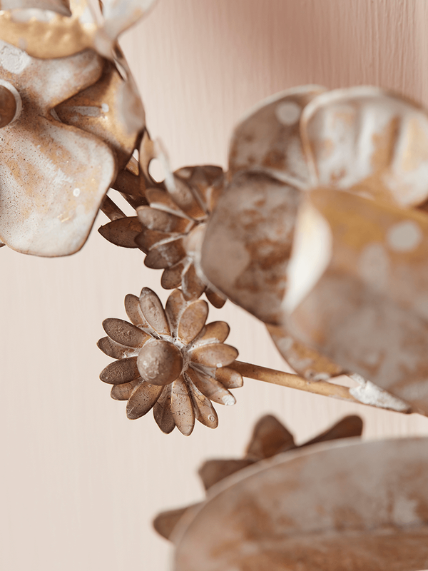 Floral Metal Whitewash wreath