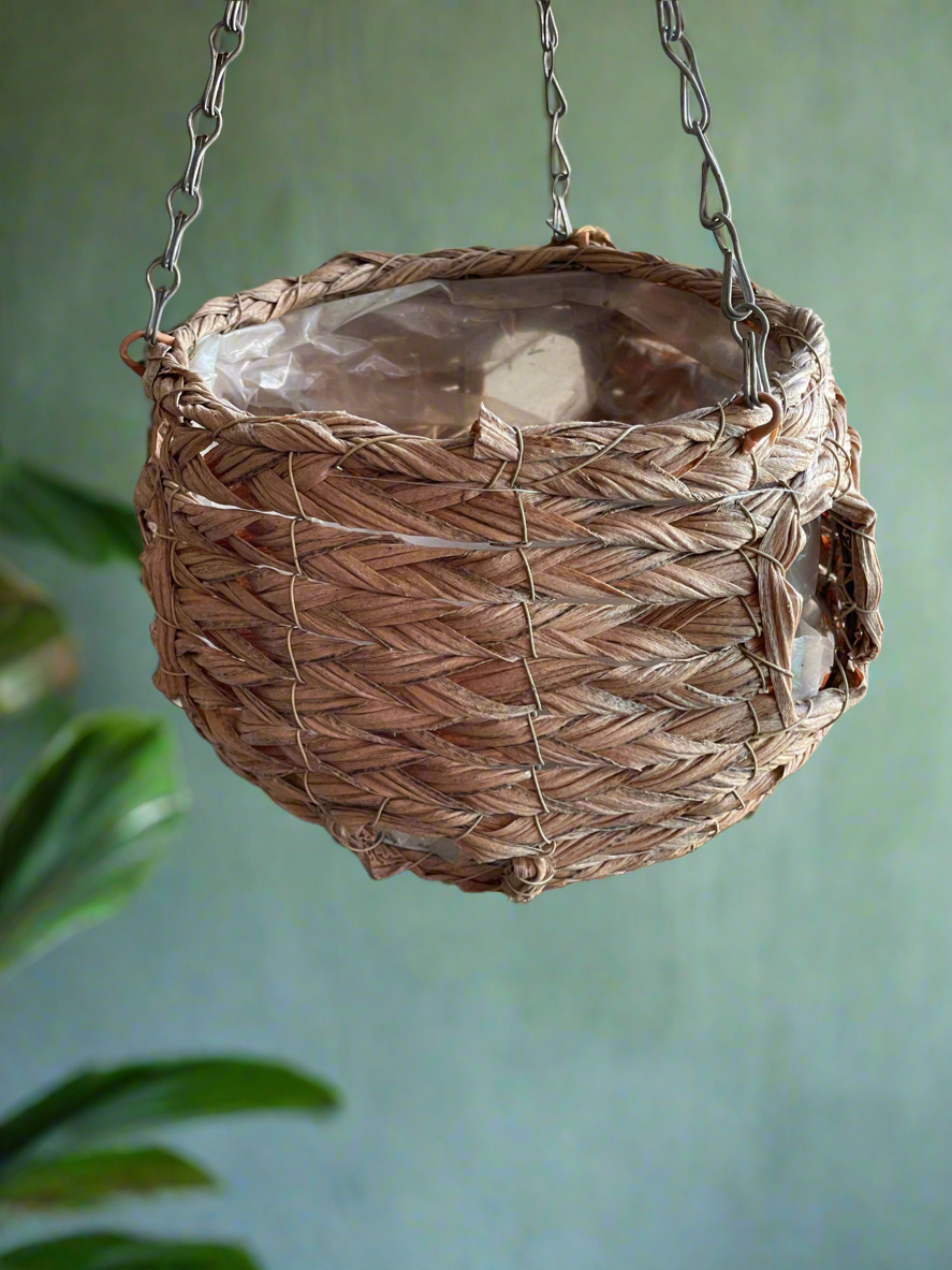 Wicker Lined Hanging Basket