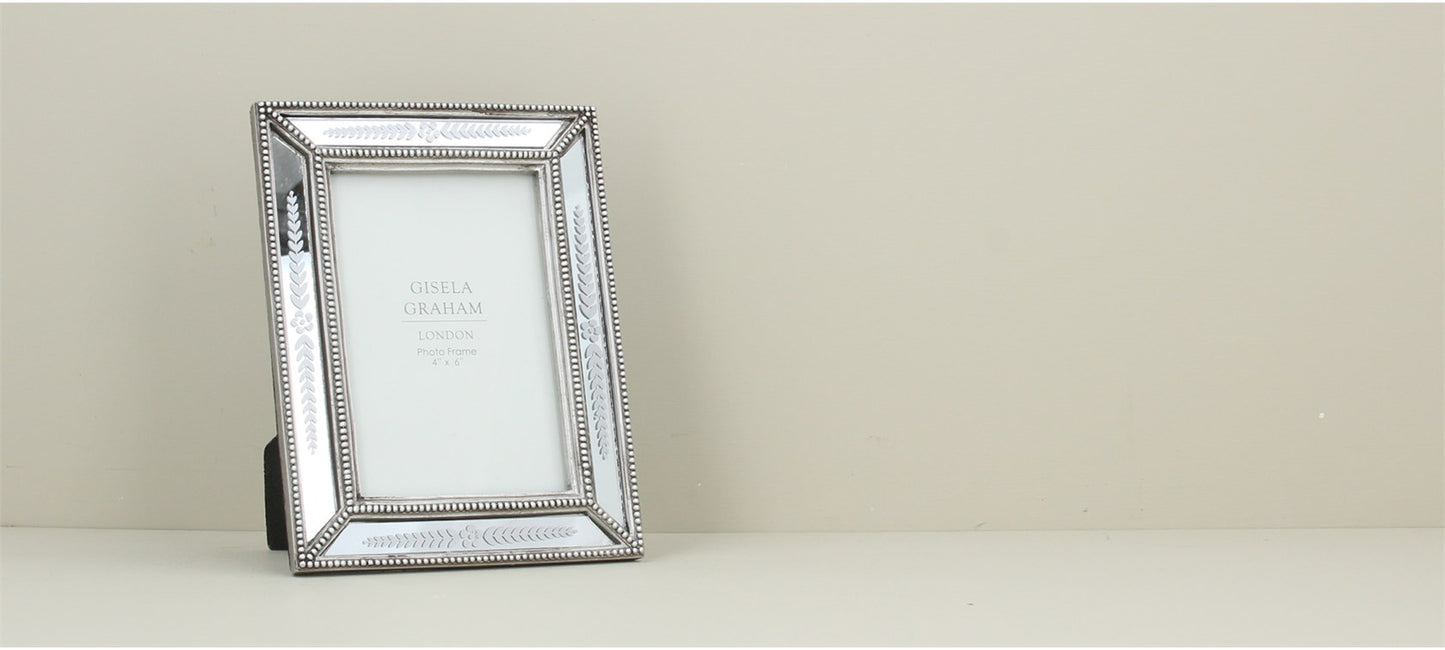 Silver Etched Mirror Glass Picture Photo Frame 8”x10”